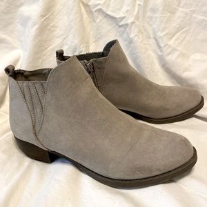 Carlos ankle booties